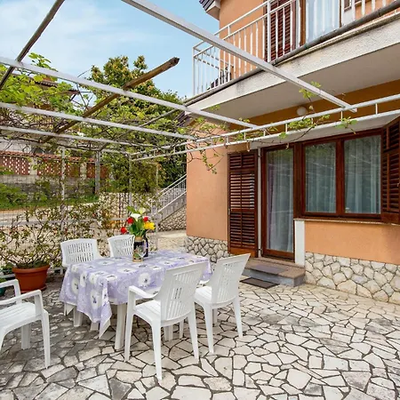 Lejlighed 2 Bedroom Amazing In Lovran